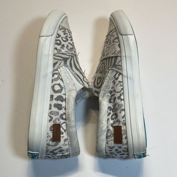Blowfish Patchwork Canvas Slip On Sneakers Distressed Gray Animal Print Sz 8.5 - Picture 6 of 7